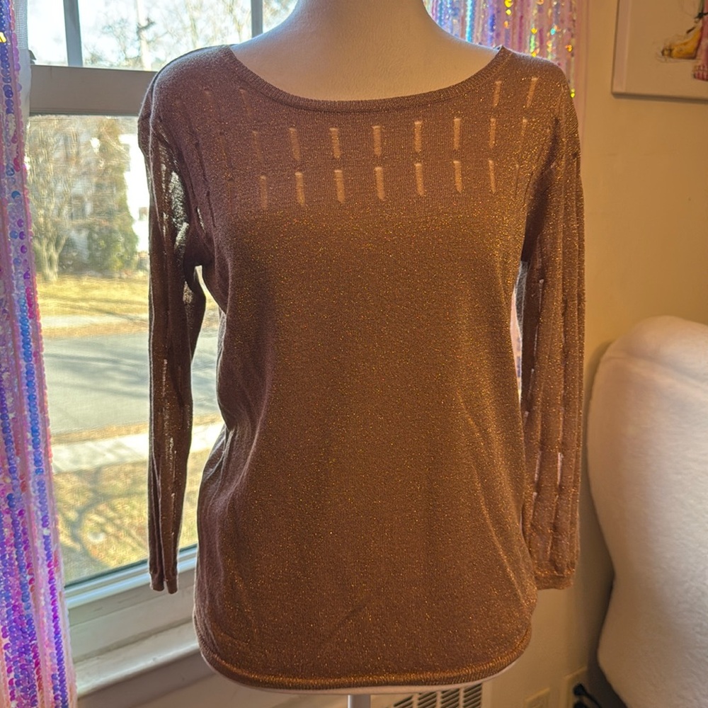 Gap Women's Size Small Bronze Metallic Pretty this top!